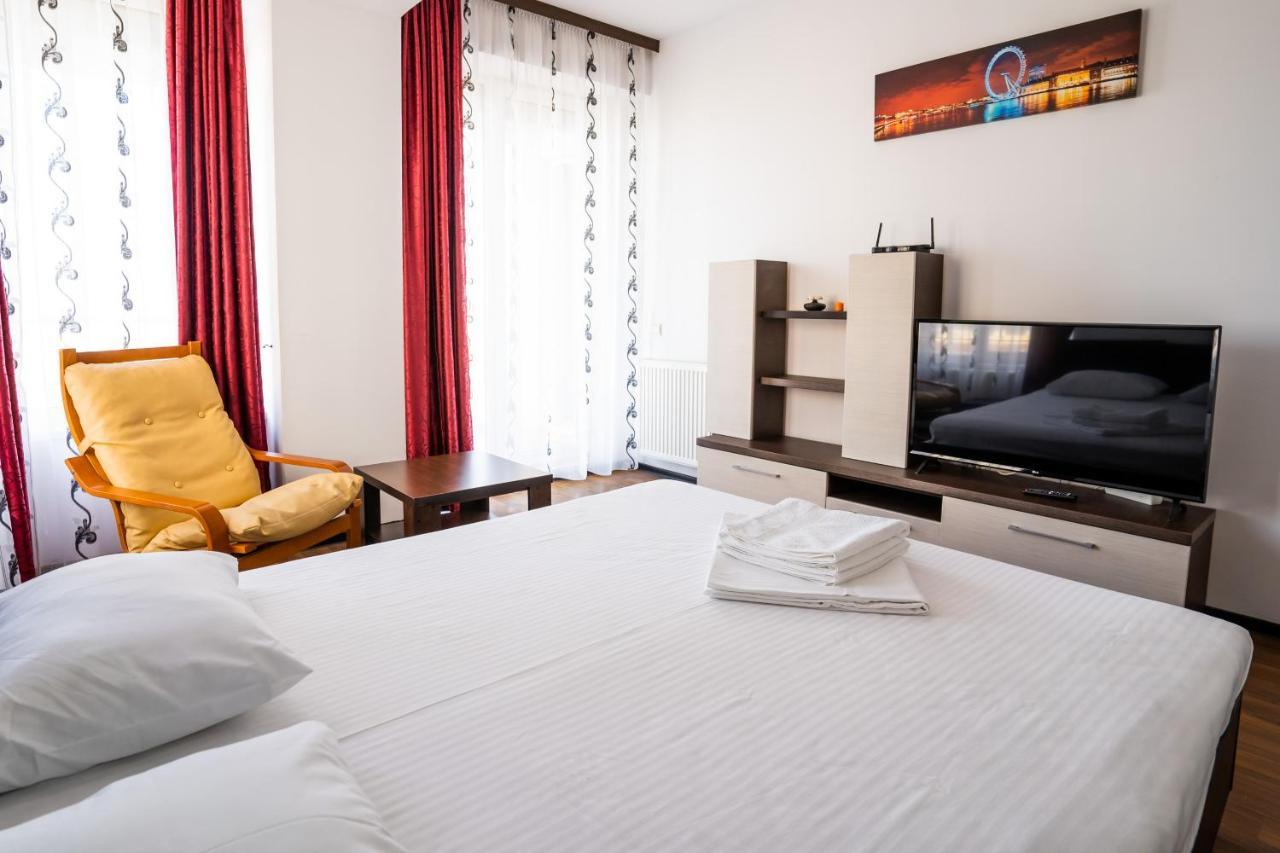 Summerland Relax Apartments 마마이아 외부 사진