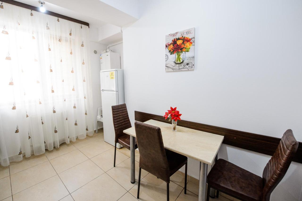 Summerland Relax Apartments 마마이아 외부 사진